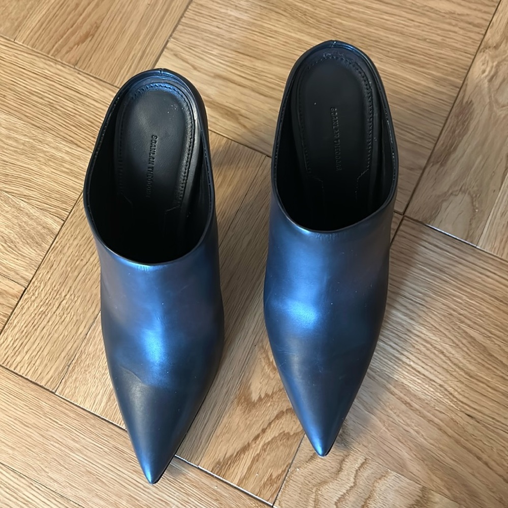 Scanlan Theodore Black leather heels with Lucite heels - NEVER WORN